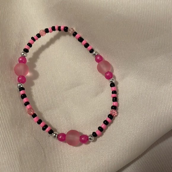 Handmade Jewelry Bracelet 3 Stack & Bead Enhanced Hair Elastic Pink & Black - Picture 6 of 7